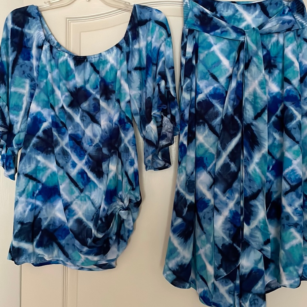 2 piece top and wide leg skirt